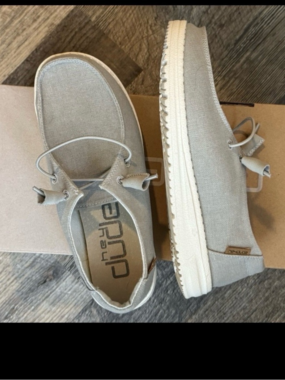 Hey Dude Wendy Slip Ons - Picture 7 of 7